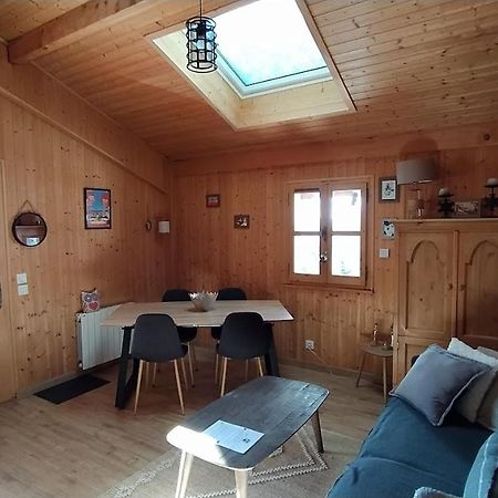 Chez Alphonse Apartment Thones Bagian luar foto